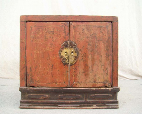 紅描金二門座箱|box