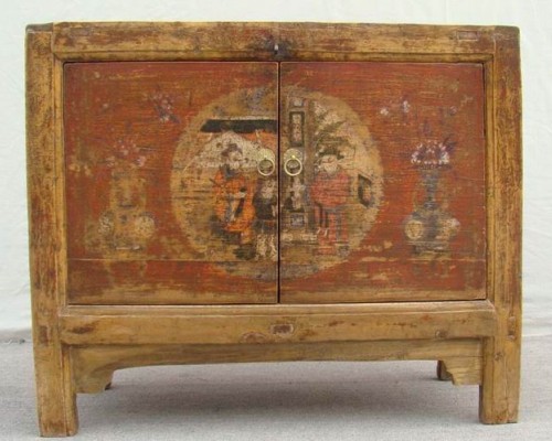 描彩二門柜painted chest