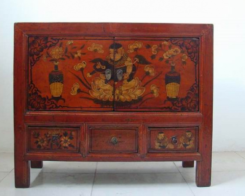 描彩三抽二門柜工廠|painted cabinet