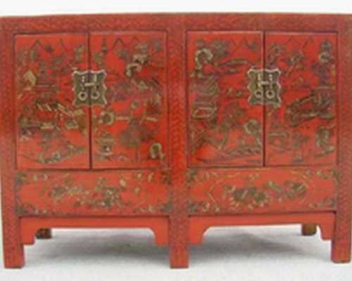 紅描金四門柜|red depicting a color small siamese chest
