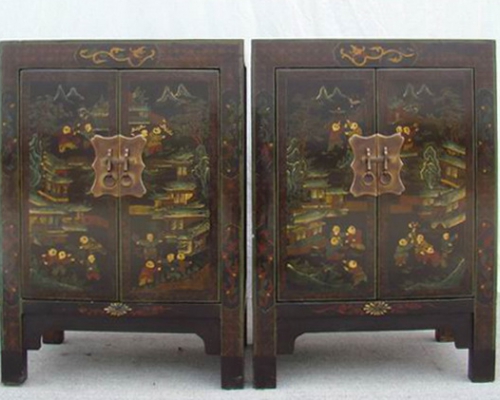 描彩二門柜|Color-painted twin cabinet