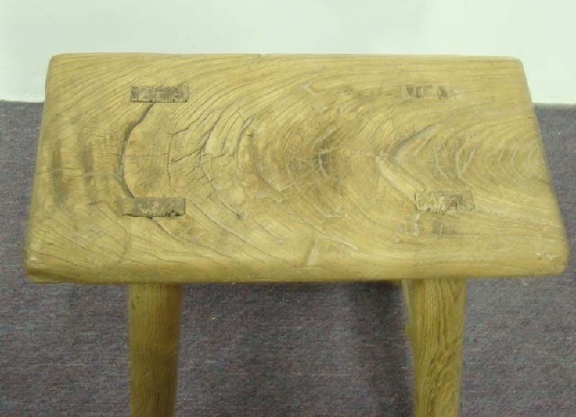 風化杌凳| stool