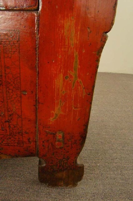 紅描彩三抽桌|red depicting a color table with three drawers