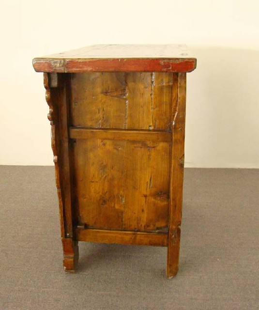 紅描彩三抽桌|red depicting a color table with three drawers