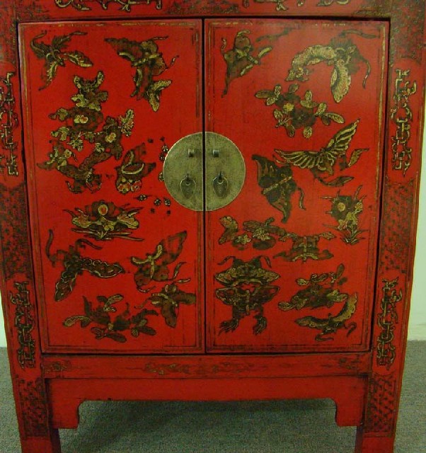 紅描金二門柜高碑店|red depicting a color chest with two gates
