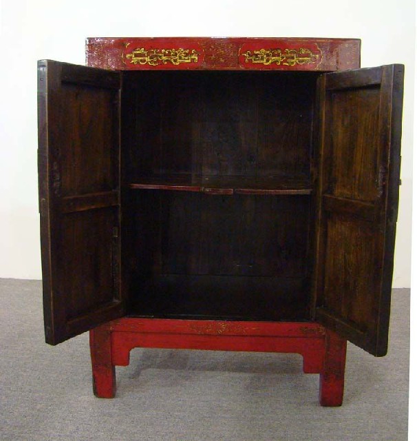 紅描金小柜|Red &gilt small cabinet