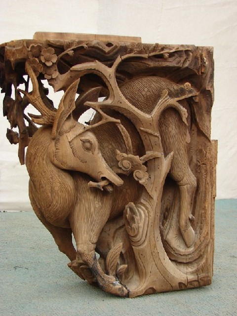 瑞獸牛腿工廠|Carving