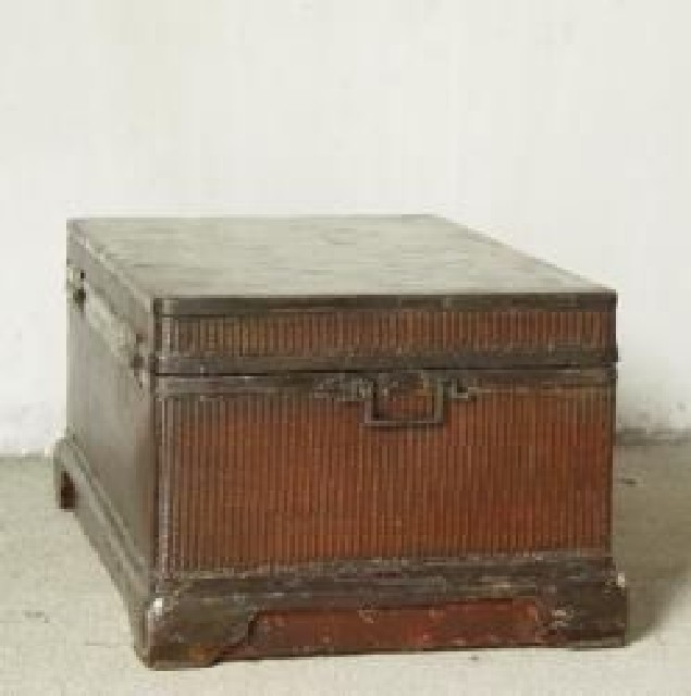 高碑店披灰竹絲箱|trunk