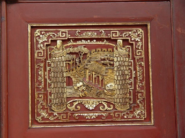 紅描金雕花大柜|Red & gilt big cabinet