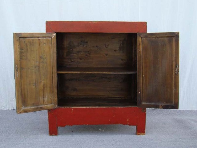 紅漆二門小柜|Red-lacquered small cabinet
