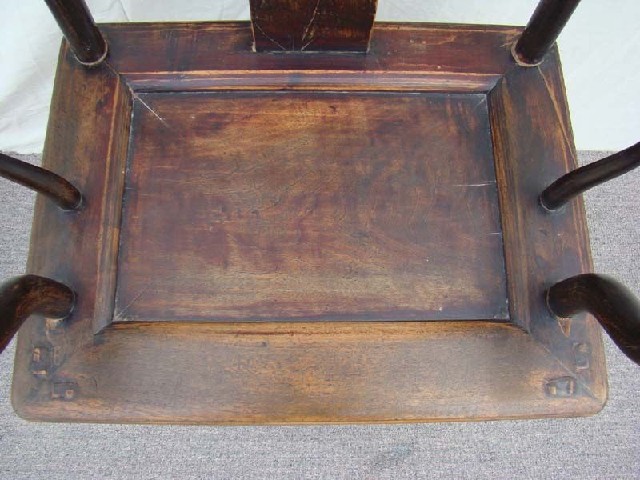 四出頭椅子|Armchair with four protruding ends