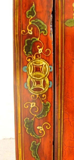 紅描彩二門(mén)柜工廠|red depicting a color chest with two gates