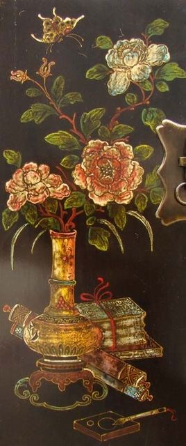 黑描彩小柜|Black color depiction of the small chest