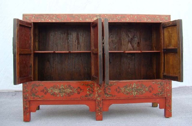 紅描金四門柜工廠|red depicting a color small siamese chest with two gates