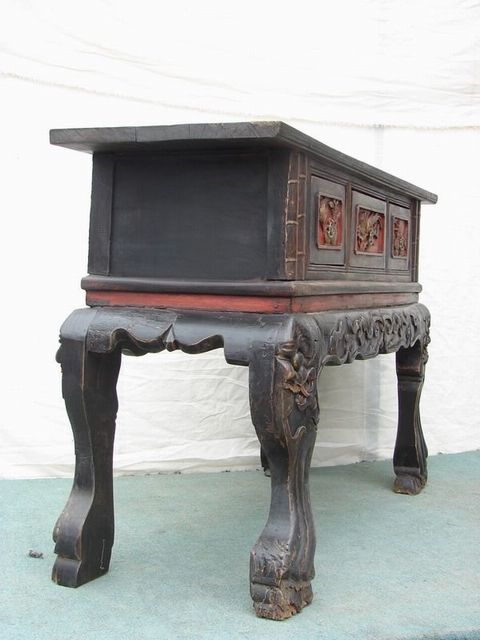 彎腿三抽供臺|Bending-legs altar w/ three drawers