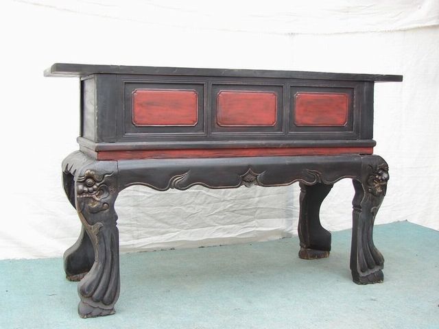 彎腿三抽供臺|Bending-legs altar w/ three drawers