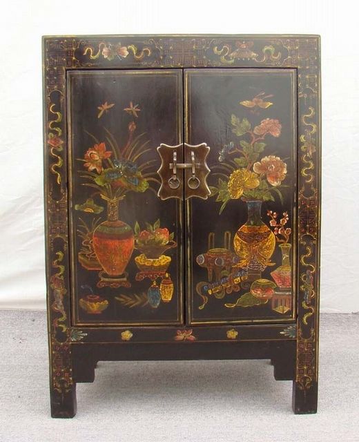 黑五彩小柜工廠1件|Black color depiction of the small chest