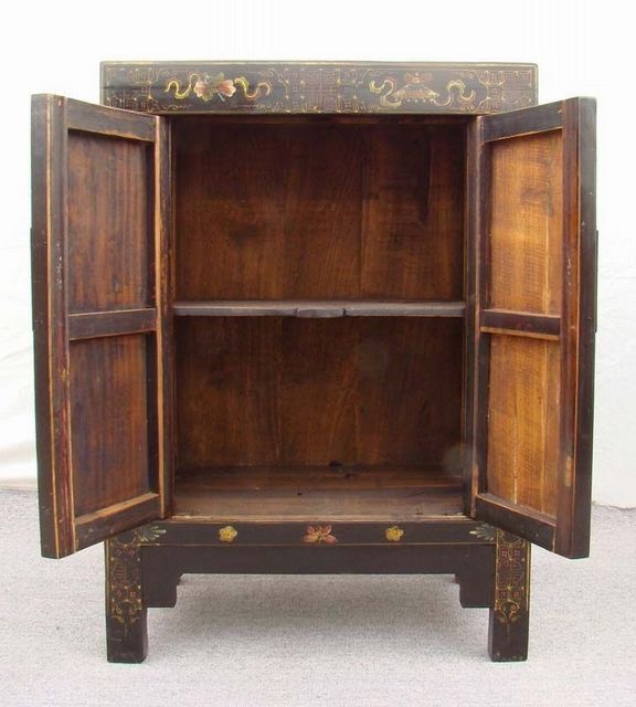 黑五彩小柜工廠1件|Black color depiction of the small chest