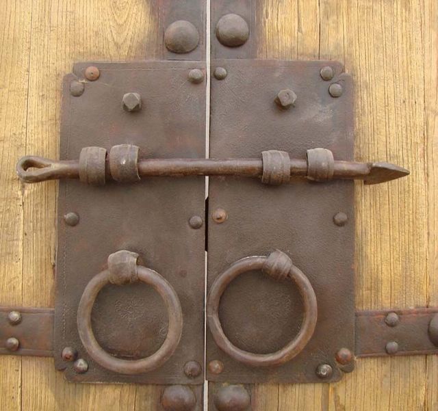 鐵門(mén)帶框|Iron gate with doors frame
