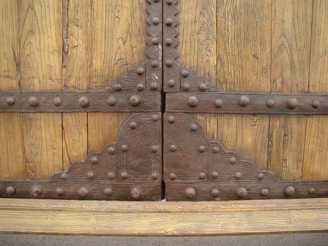 鐵門帶框|Iron gate with doors frame