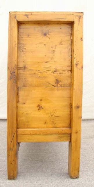 描彩二門柜|Color-painted cabinet w/ 2 doors