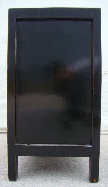 黃一抽二門小柜|Yellow lacquer small chest with one drawer and two gates