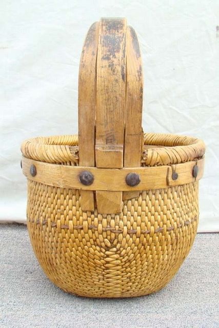 小柳條籃|Small willow twig basket
