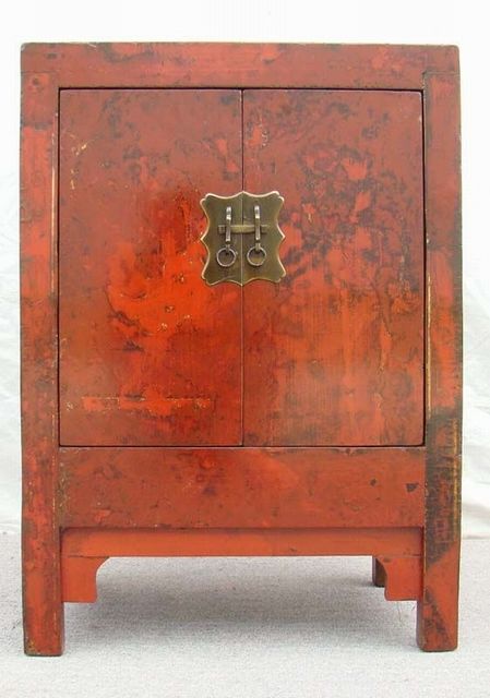 紅漆二門小柜|Red-lacquered small cabinet
