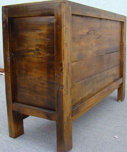 描彩二門柜|Color-painted cabinet w/ 2 doors