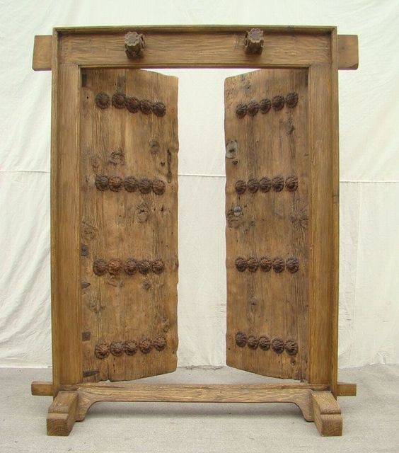 鐵門帶框|Iron gate with doors frame