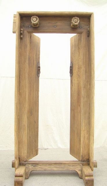鐵門帶框|Iron gate with doors frame
