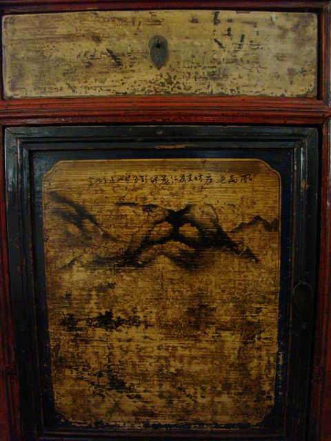 描彩三抽三門柜|Color-painted low cabinet