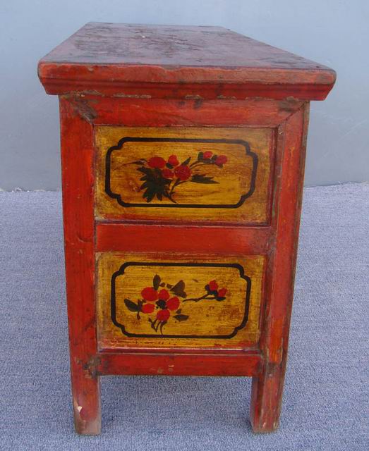 描彩三抽地桌工廠|painted lower table