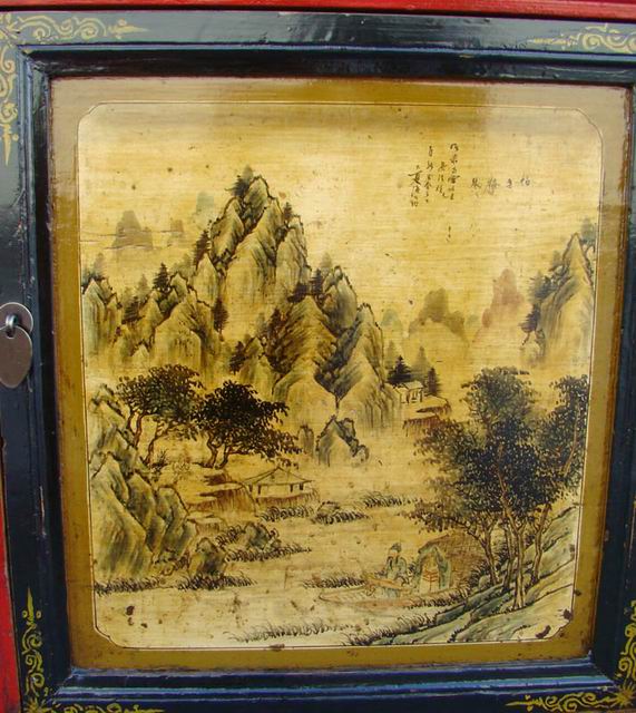 描彩三抽三門柜|painted cabinet