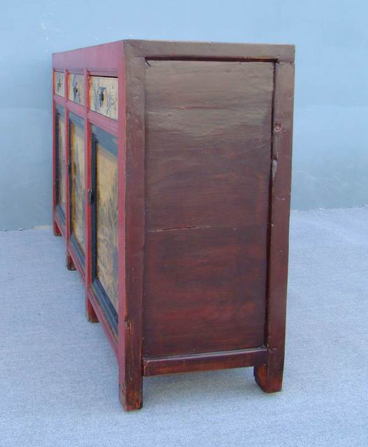 描彩三抽三門柜|painted cabinet