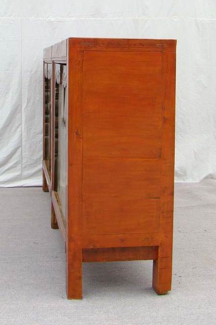 描彩四門連柜|Color-painted low cabinet