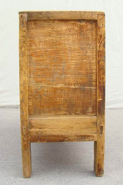 描彩二門柜painted chest