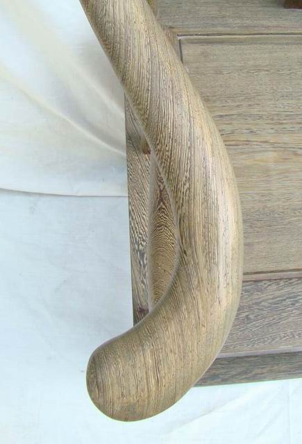 圈椅帶幾|Round-backed armchair