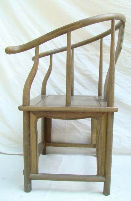 圈椅帶幾|Round-backed armchair