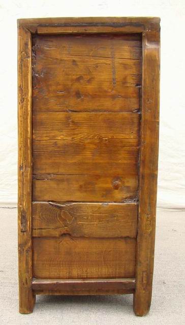 描彩三抽二門柜|painted cabinet
