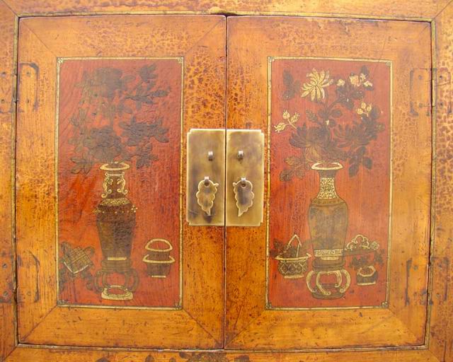 描彩四門柜工廠|Color-painted low cabinet
