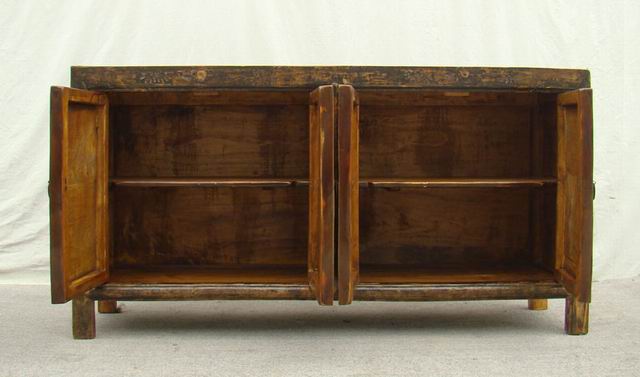 描彩四門柜|painted lower cabinet