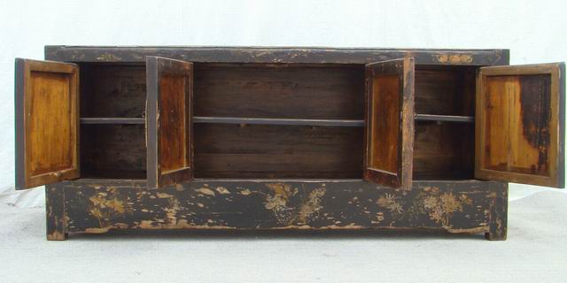 黑四門描彩柜|Color-painted low cabinet