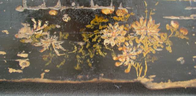黑四門描彩柜|Color-painted low cabinet