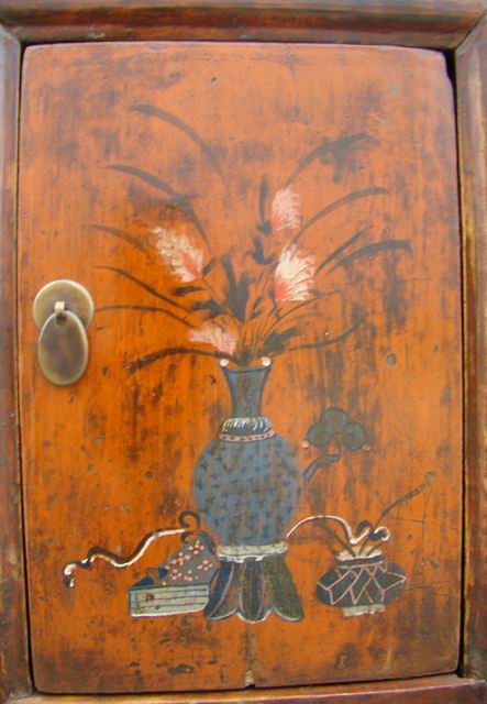 描彩三抽四門柜|painted lower cabinet