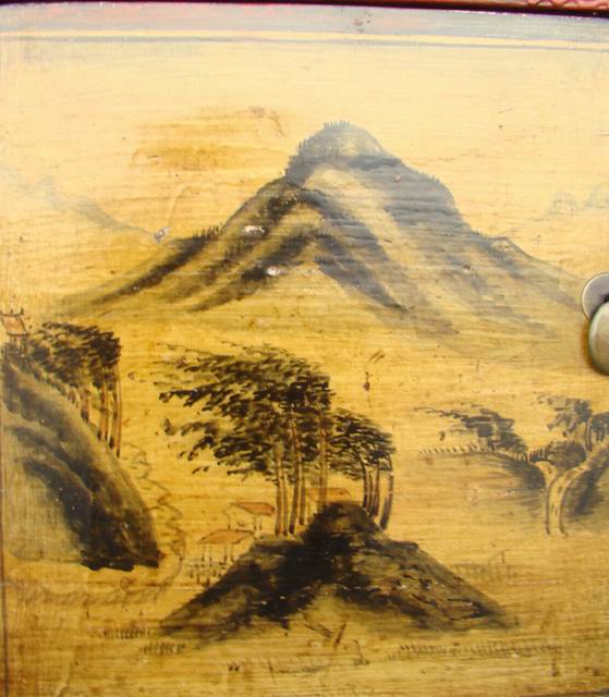 描彩三門柜|Color-painted twin cabinet