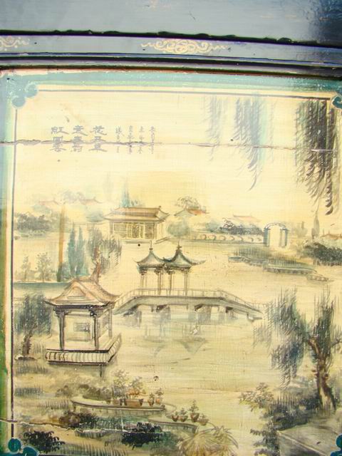 三門描彩柜|Color-painted low cabinet