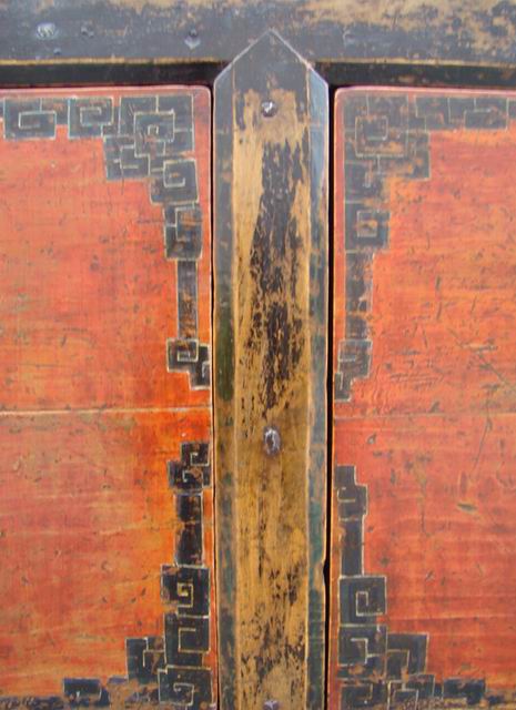 四門(mén)描彩柜|Color-painted low cabinet