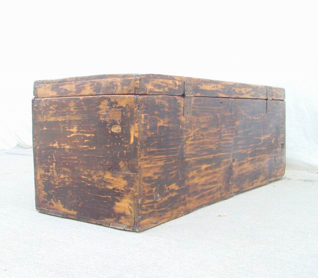 描彩箱工廠|painted trunk