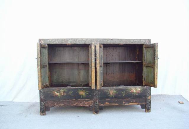 描彩四門柜工廠|painted lower cabinet